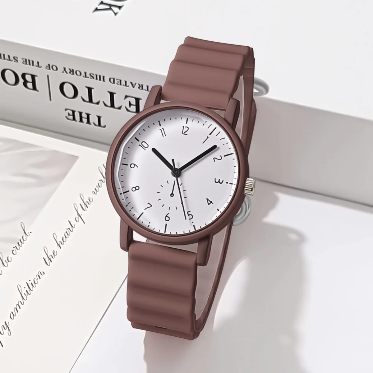 New Women Watches Fashion Sili - Silicone Band Women avaliação e preço