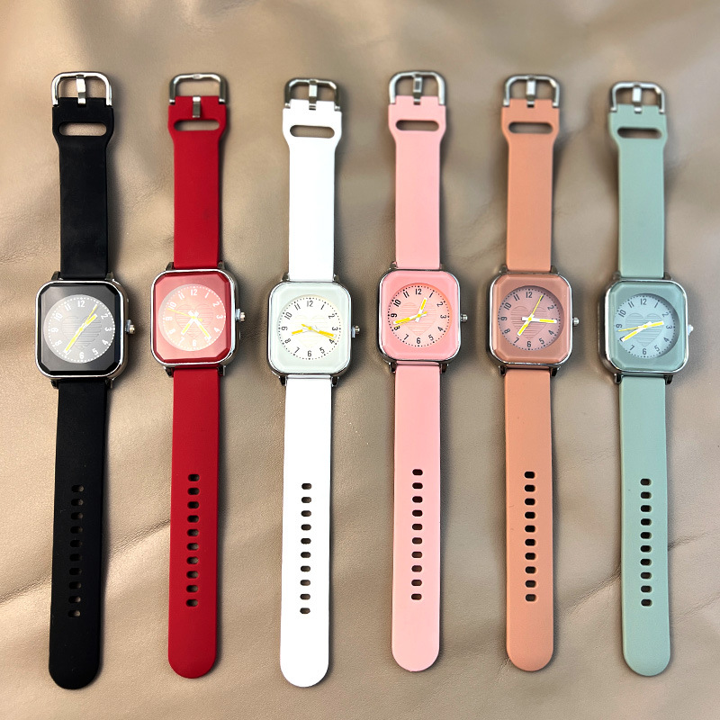 Fashion Minimalist Women Quart - Silicone Band Women avaliação e preço
