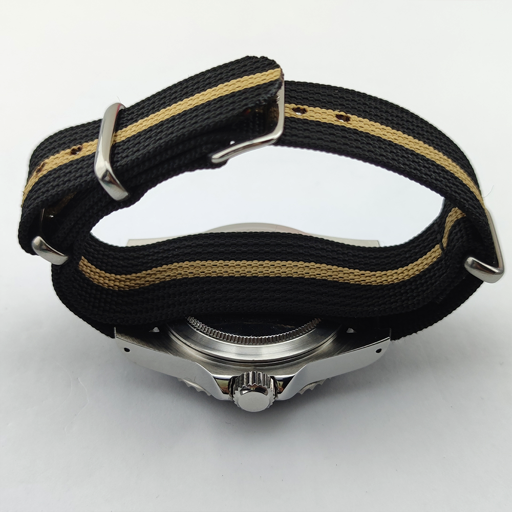 Vintage Diver Automatic Watch  - Tropic Strap Vintage avaliação e preço